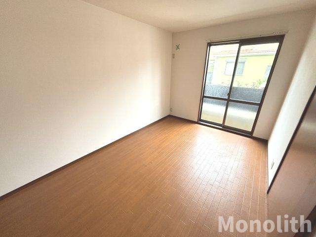 ルビナスの洋室