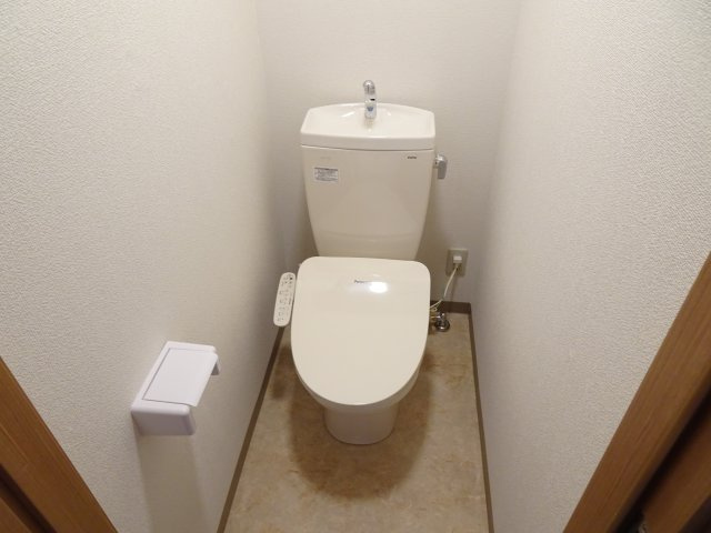 サンロイヤル大井のトイレ