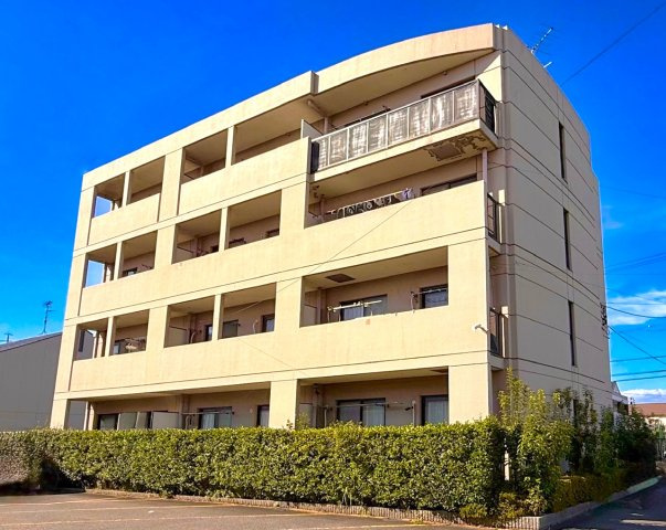 サンロイヤル大井の外観