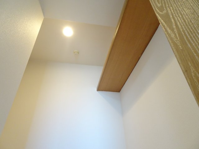 サンロイヤル大井の収納