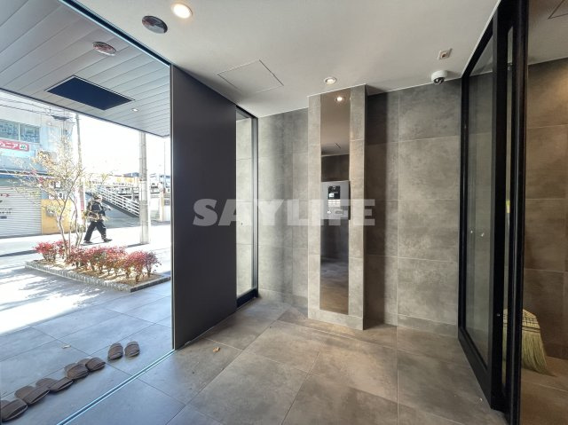 スワンズシティ大阪クレアストのロビー