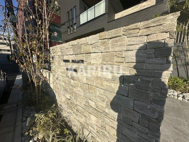 セイワパレス門真のエントランス