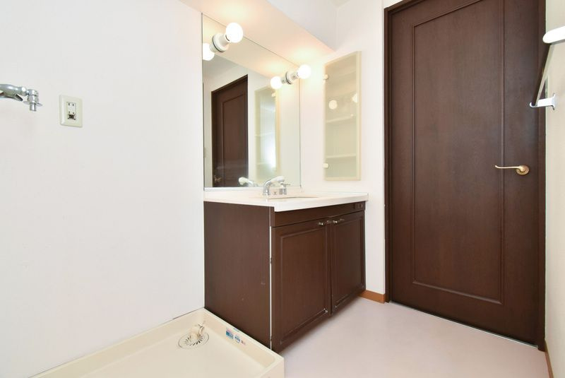 シティマンション久留米Ⅴの洗面所|広い洗面スペースです★