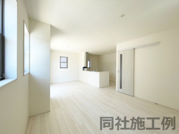 新築戸建・新築建売　郡山市富田町字大徳南【長期優良住宅】小山田小・郡山六中の居間・リビング|同社施工例