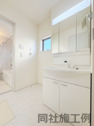 新築戸建・新築建売　郡山市富田町字大徳南【長期優良住宅】小山田小・郡山六中の独立洗面台|同社施工例