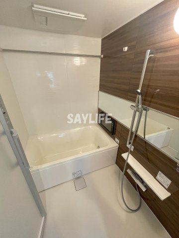 プレジオ森河内ASIANの浴室