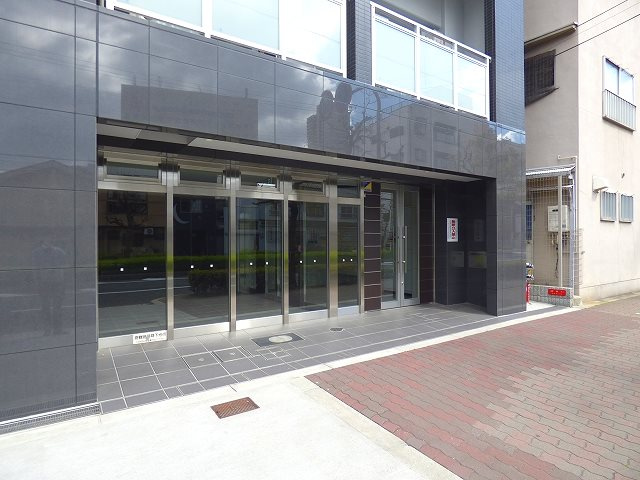 【エントランス】ジアコスモ大阪城南