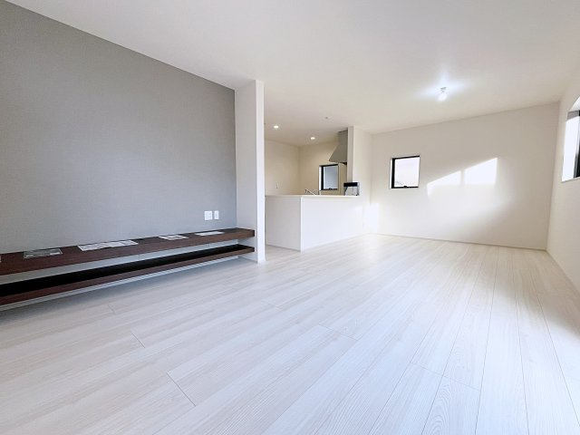 新築戸建・新築建売　郡山市富田町字大徳南【長期優良住宅】小山田小・郡山六中の区画図|カースペース3台(車種による)※敷地内に電柱及び支線が入る場合がございます。