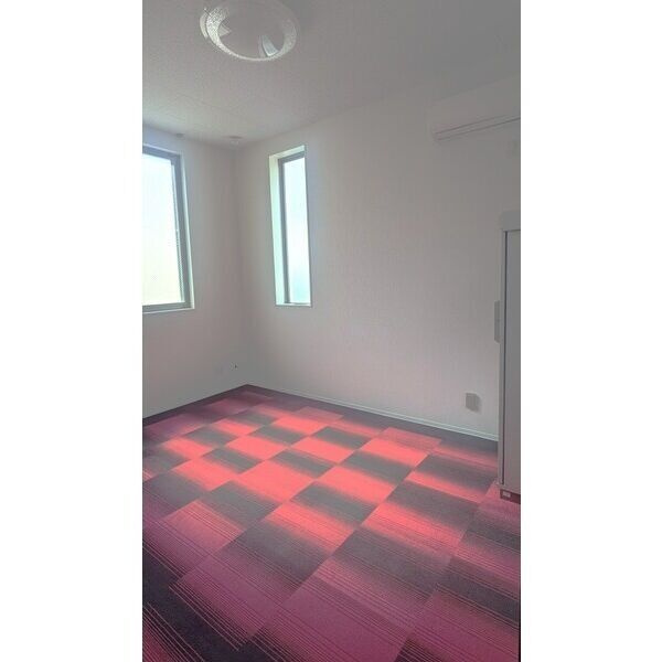 H・Y Office Bldgの内装