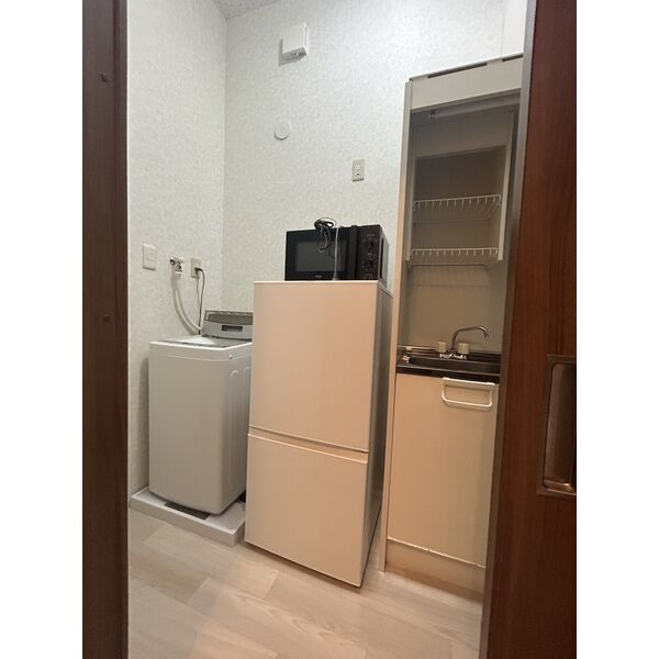 H・Y Office Bldgのその他