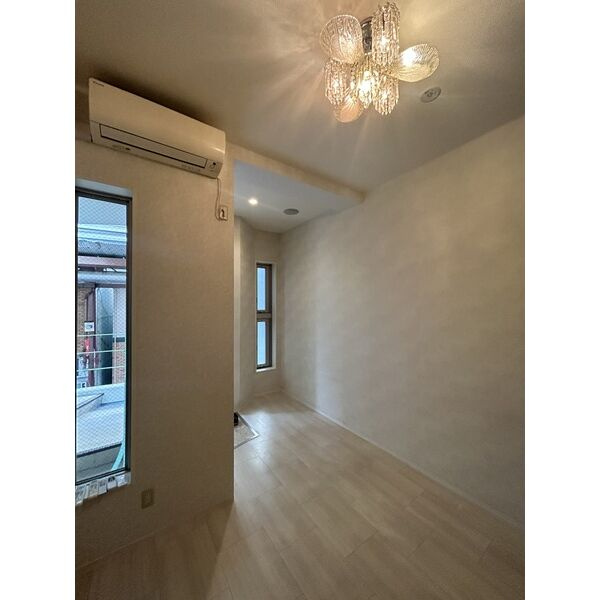 H・Y Office Bldgのロビー