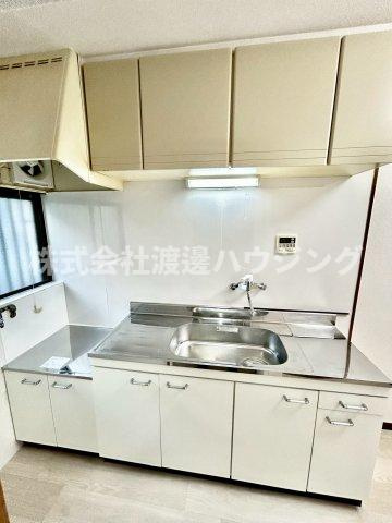 安中町８丁目テラスハウスのキッチン