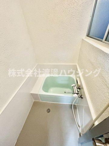 安中町８丁目テラスハウスの浴室