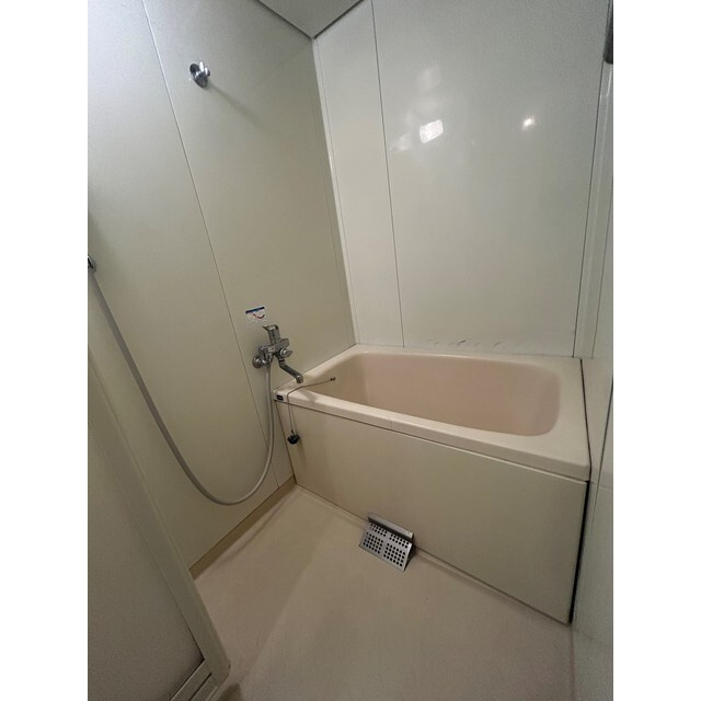 御影野村ハイツの浴室