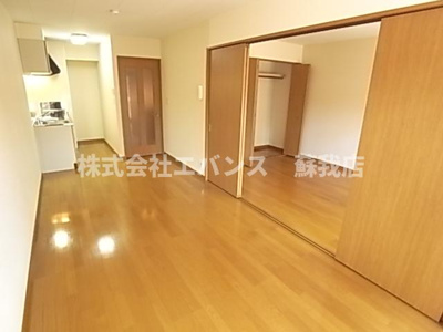 【居間・リビング】 | エターナⅠ | ゆったり過ごせる居間です