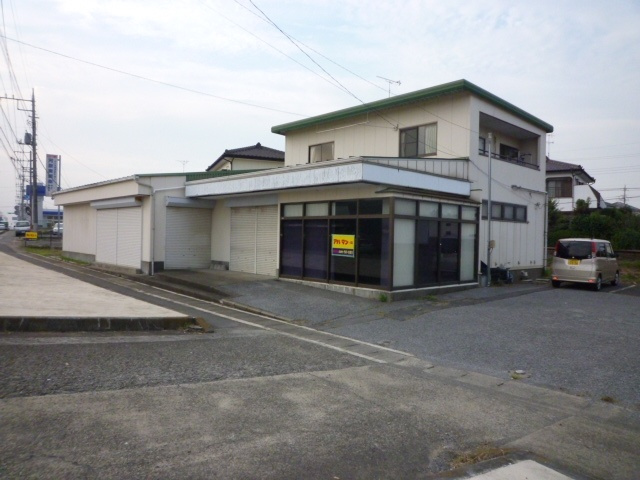 米ノ井テナントの外観