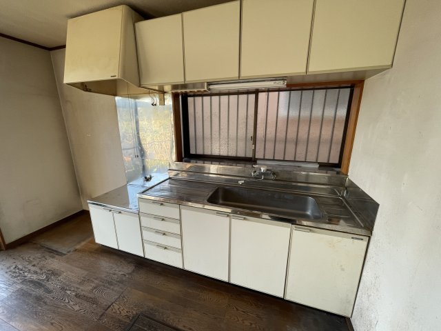 【駐車場】 | 上山口　中古戸建　