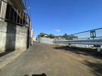 【駐車場】 | 上山口　中古戸建　 | 道路付けOK