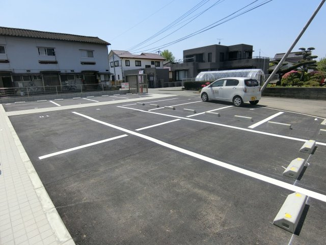 ZAIKIB.L.D.Gの駐車場