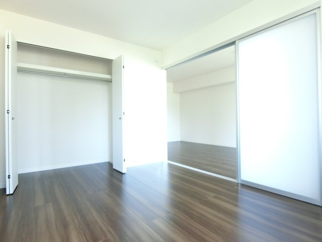 ZAIKIB.L.D.Gの寝室|風通しも良い寝室です☆