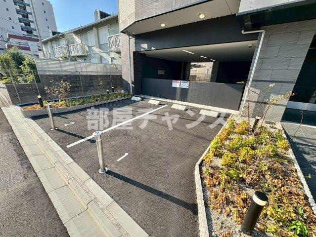 ディアレイシャス名古屋浄心の駐車場