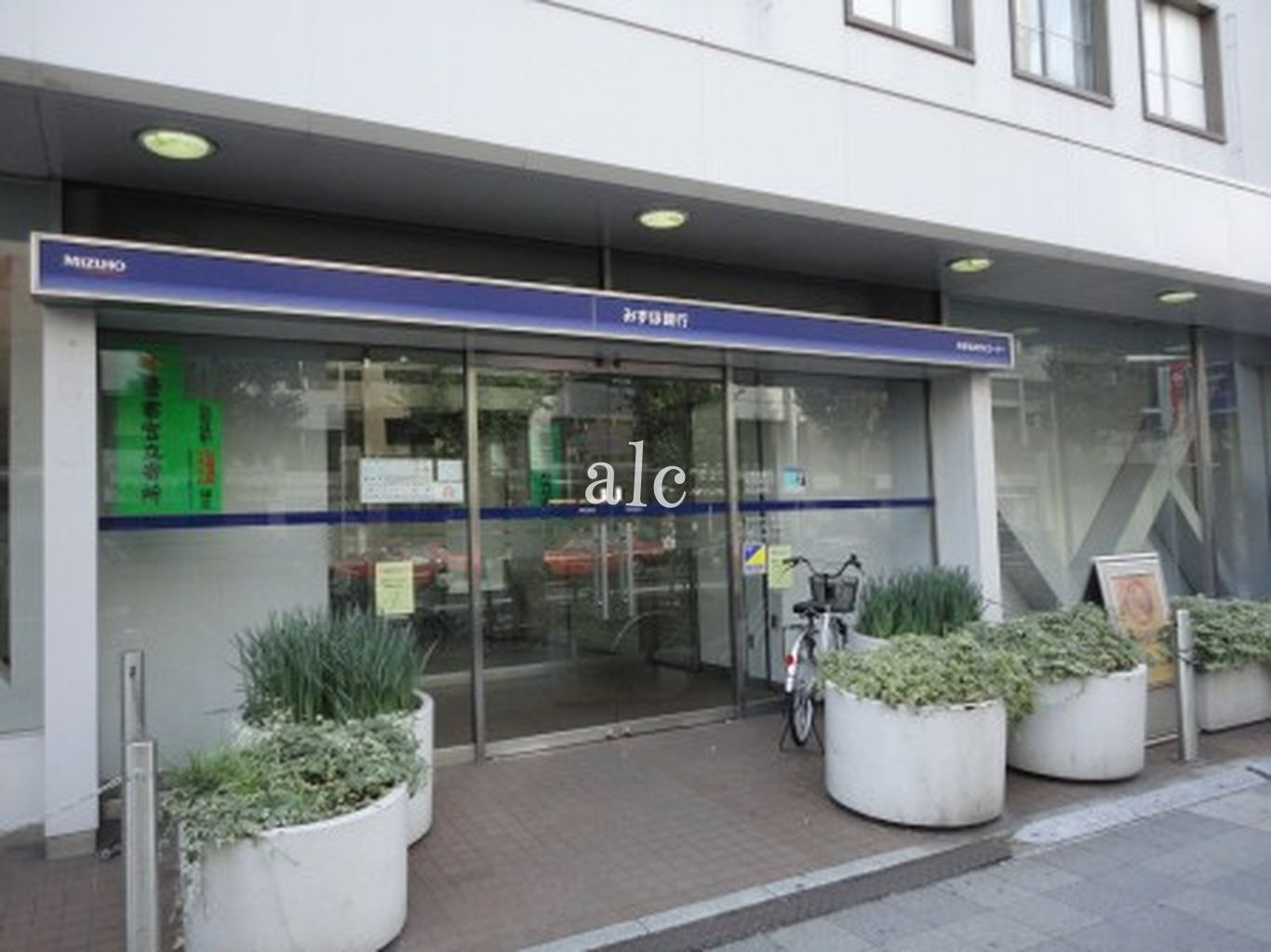 フェルクルールプレスト目白の周辺