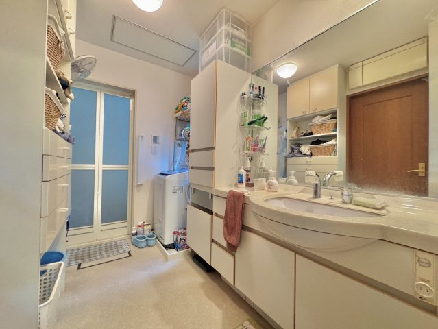 つくばみらい市小絹中古戸建の洗面所