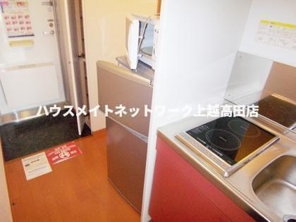 レオパレスフォンターナの設備|冷蔵庫・電子レンジ
