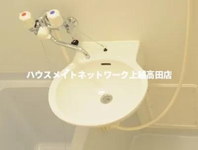 レオパレスフォンターナのその他|浴室内の洗面