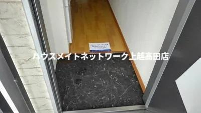 レオパレスフォンターナの玄関|玄関