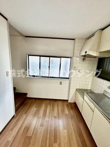 瓢箪山町一戸建のその他|窓