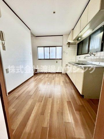 瓢箪山町一戸建の居間・リビング