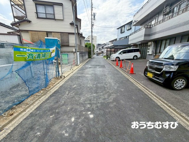 守山区守山225①(全1棟)の前面道路含む現地写真
