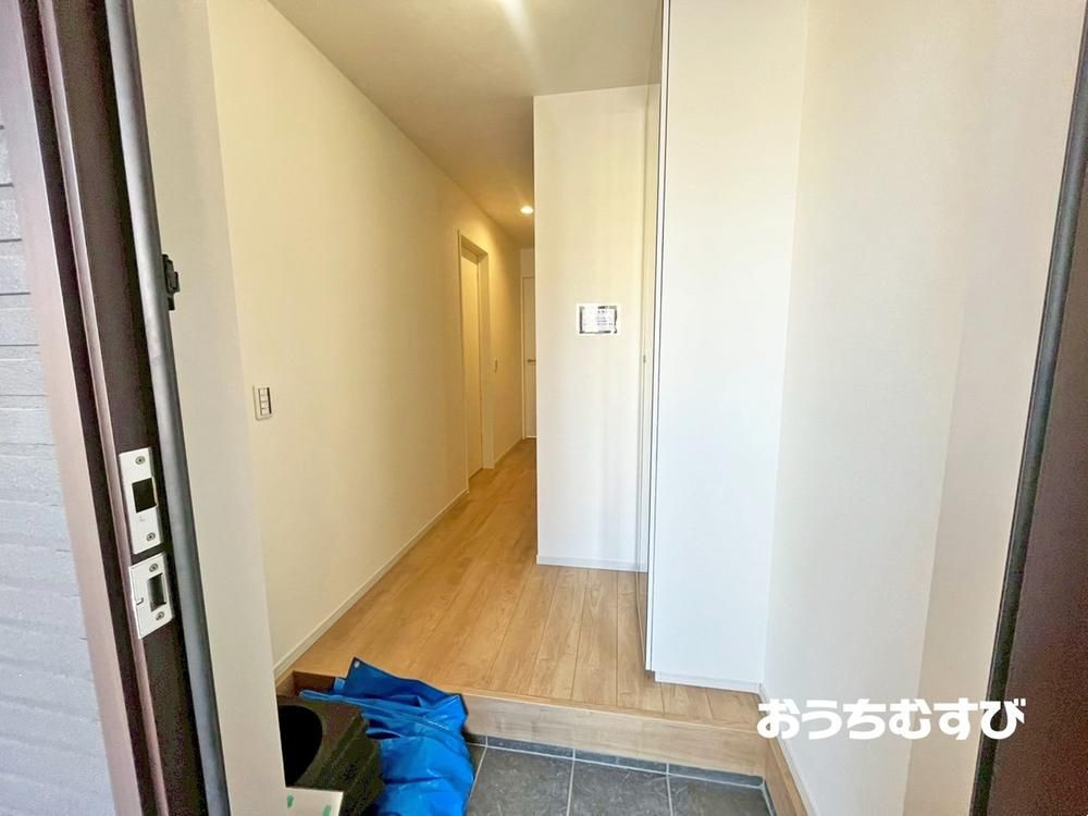 北区上飯田南町3丁目(全1棟)の玄関