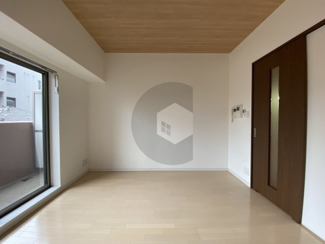 レガーロ布施の洋室