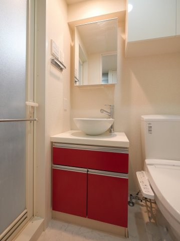 プレミアムキューブ広尾の内装|明るい色調の室内です