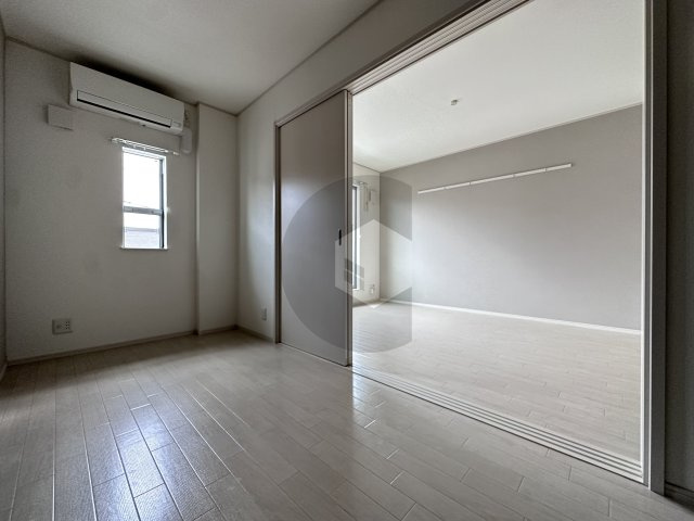 エマイユ鴻池の子供部屋