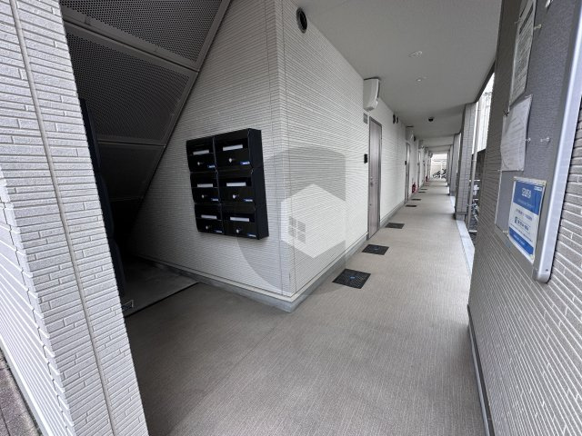 エマイユ鴻池のロビー