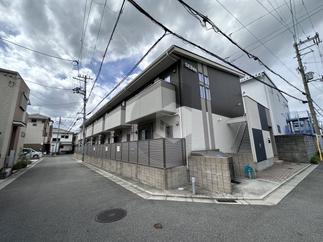 エマイユ鴻池の外観