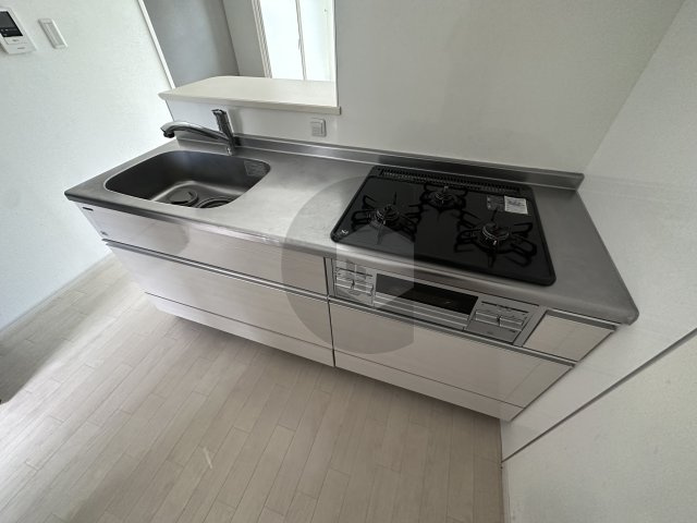 エマイユ鴻池のキッチン