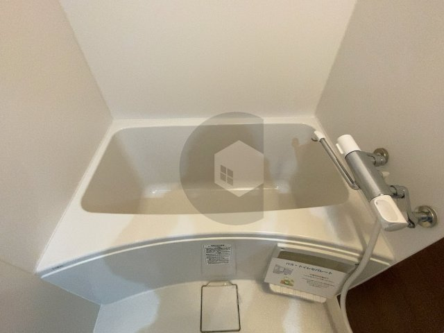 ノイヴェル長瀬の浴室