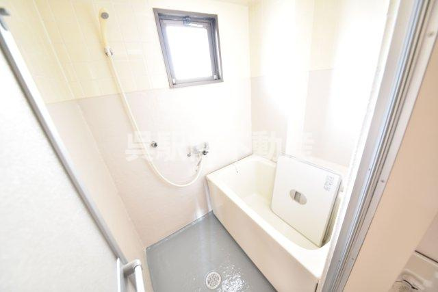 小柴クリーニングマンションの浴室