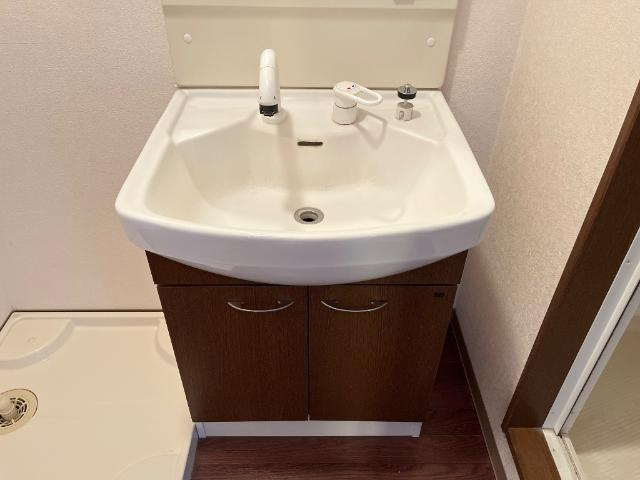 ミストラルの洗面所|洗髪洗面化粧台