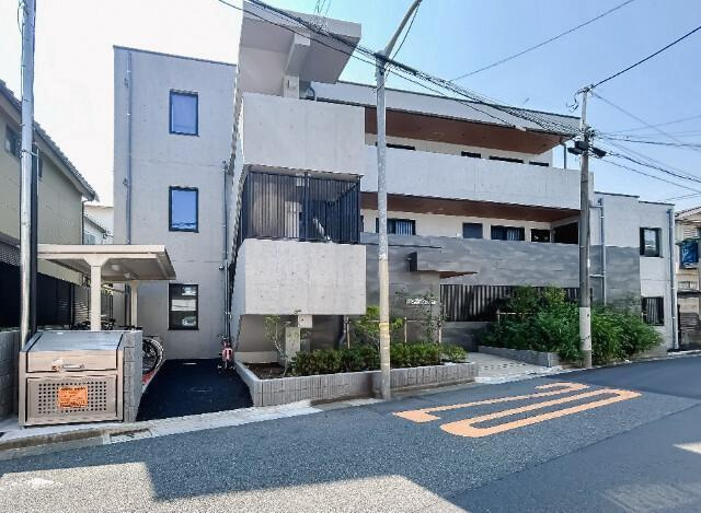 中野区沼袋２丁目の賃貸マンションの外観