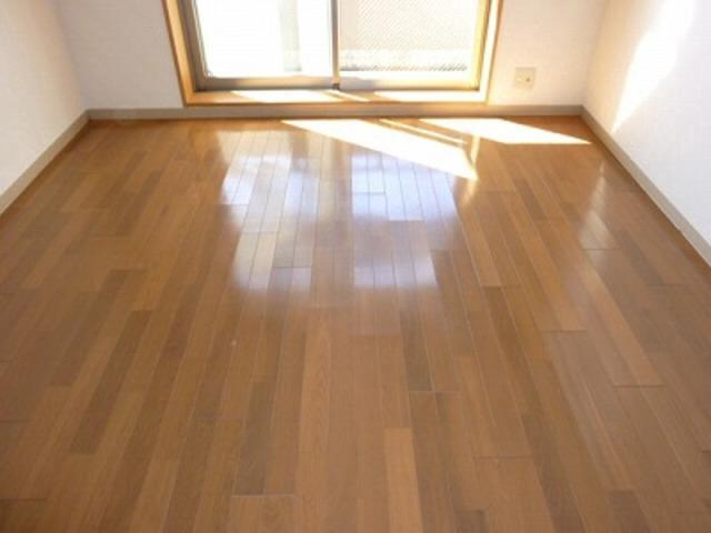 千葉市若葉区千城台北１丁目の賃貸マンションの居間・リビング