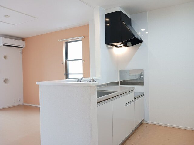 グッド・ラックＢのキッチン|お料理しやすいキッチンです