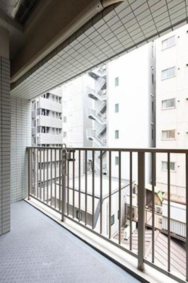 【バルコニー】 | レオーネ三越前