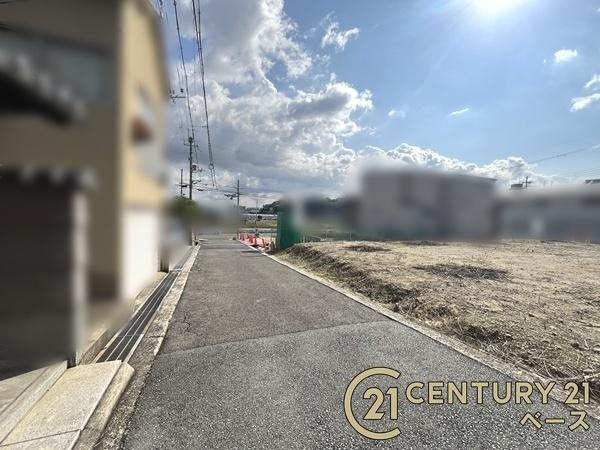 生駒郡三郷町立野北１丁目の売地の前面道路含む現地写真|■現地撮影写真■落ち着いた雰囲気の住宅地内です！