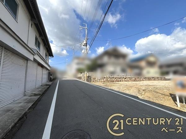 生駒郡三郷町立野北１丁目の売地の前面道路含む現地写真|■現地撮影写真■落ち着いた雰囲気の住宅地内です！