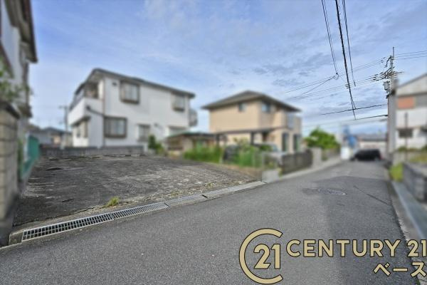 北葛城郡上牧町米山台１丁目の売地の前面道路含む現地写真|■現地撮影写真■緑豊かな気持ちの良い住環境！